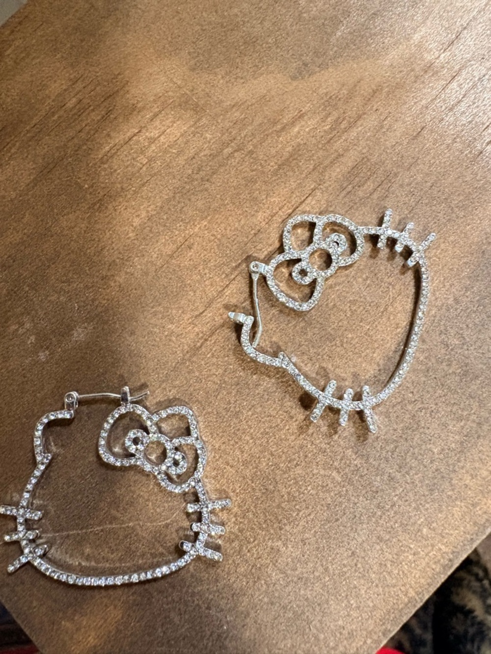 Hello kitty earrings